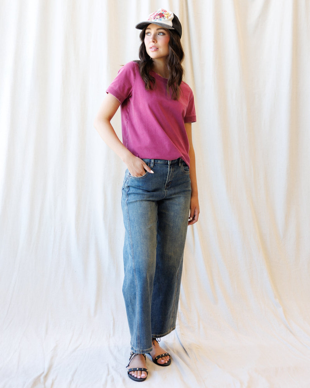 Flattering Seam Wide-Leg Jeans — Super High-Rise Crop