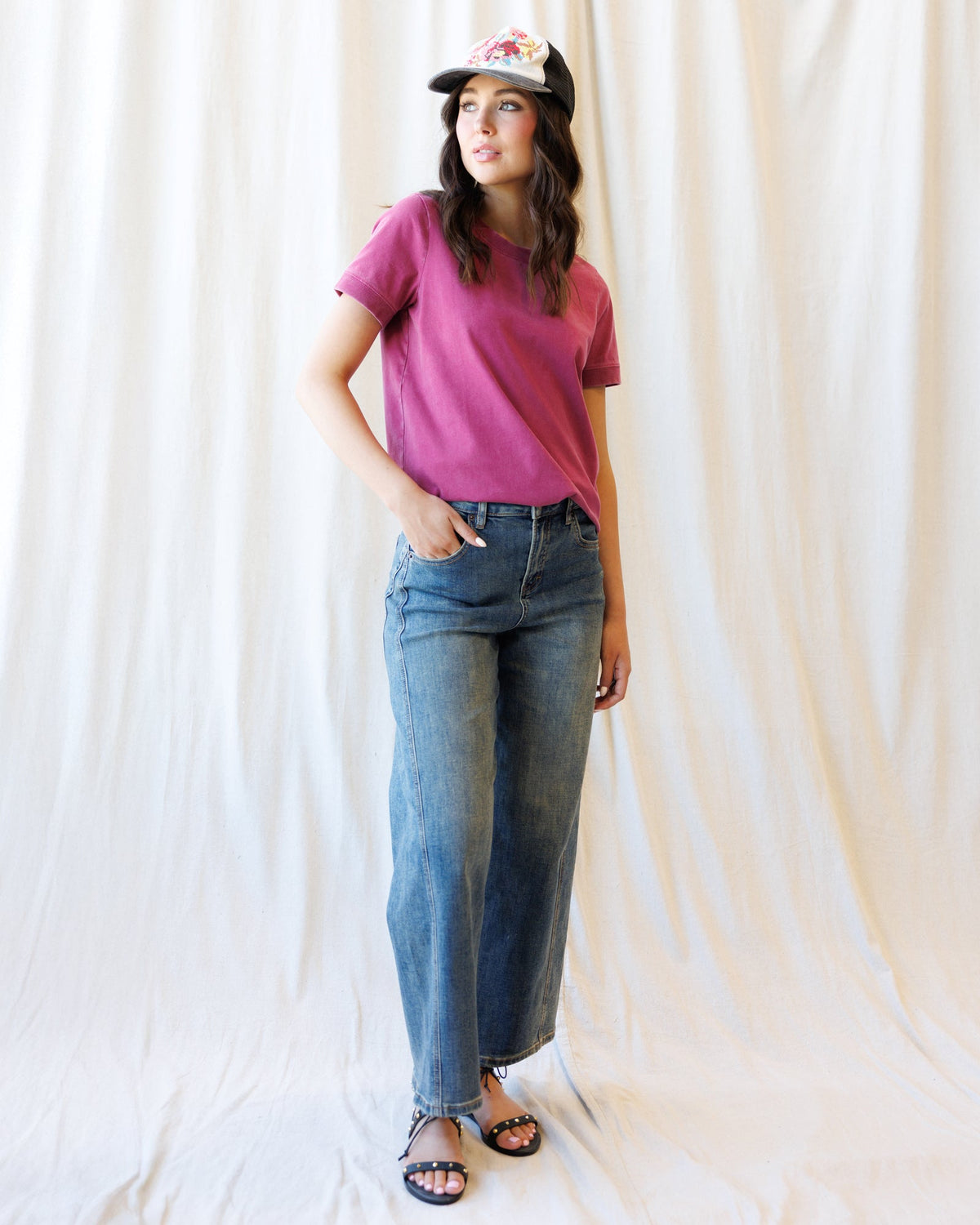 Flattering Seam Wide-Leg Jeans — Super High-Rise Crop