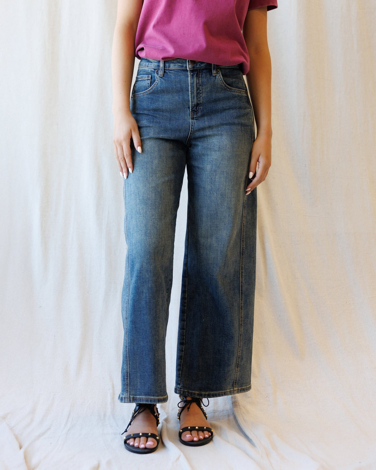 Flattering Seam Wide-Leg Jeans — Super High-Rise Crop