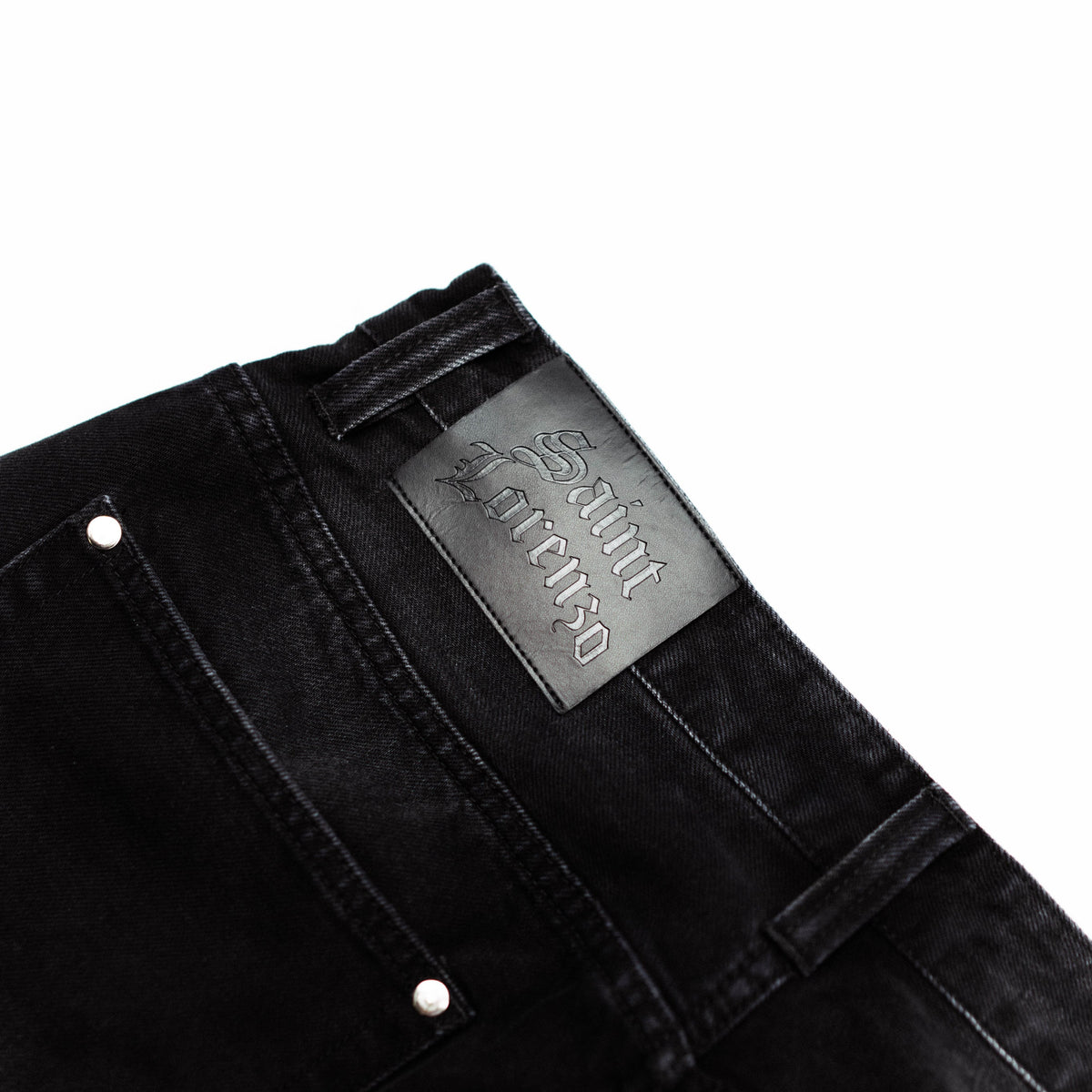 Signature Denim – Baggy Black Jeans
