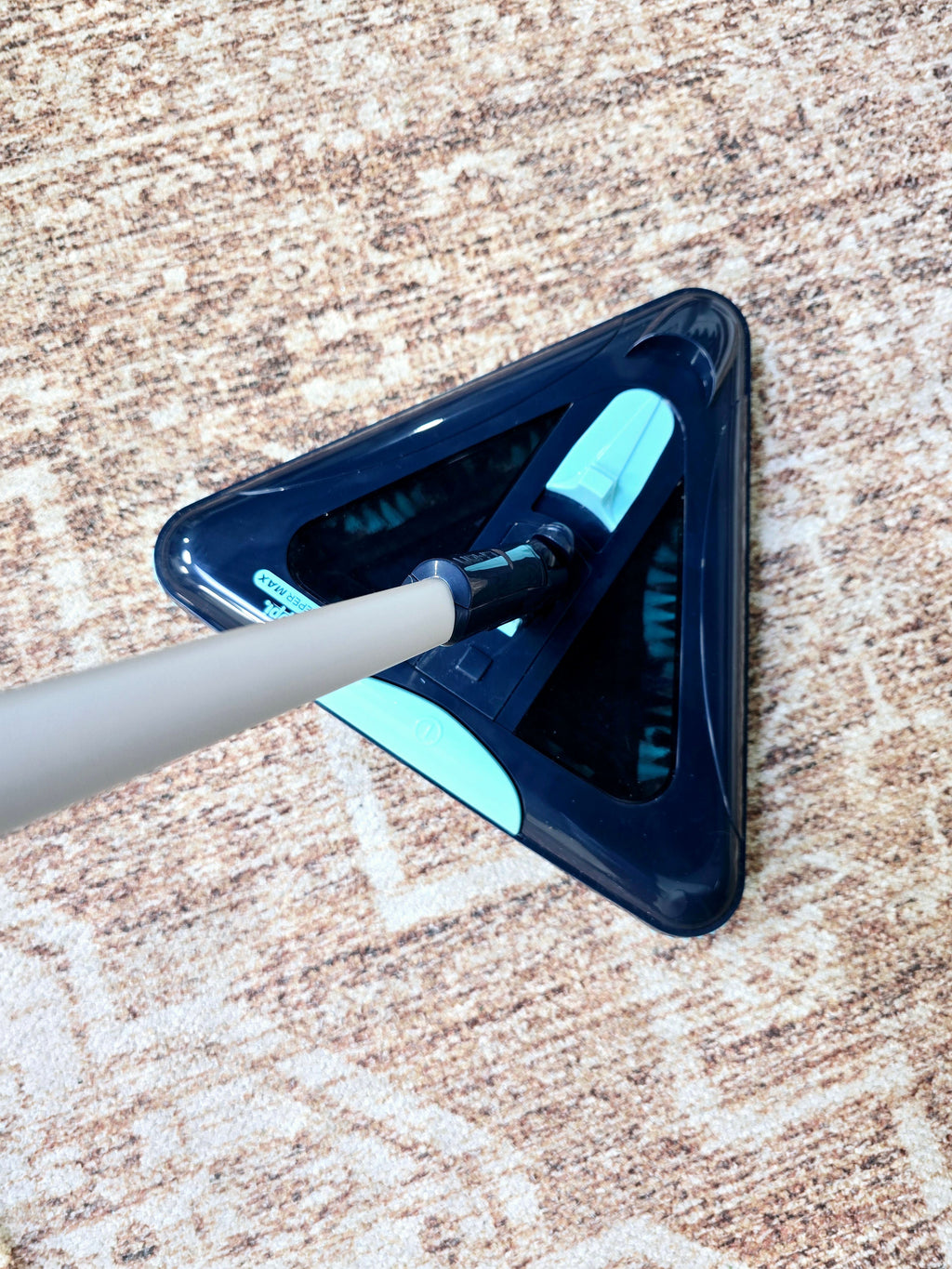 Sweeper Max – Tri-Brush Floor Sweeper