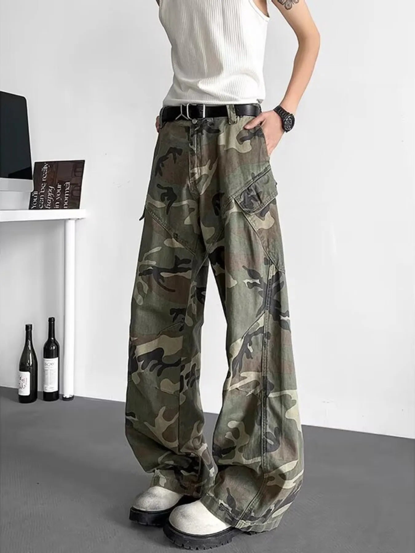 Men's Loose Fit Camouflage Cargo Pants