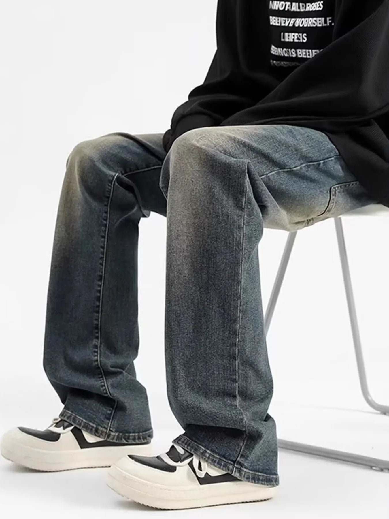 Men's Vintage Wash Loose Fit Jeans