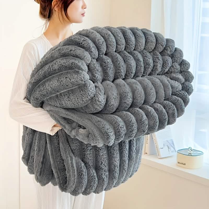 Ultra-Soft Double-Sided Fleece Blanket – Gray Striped | All-Season Comfort