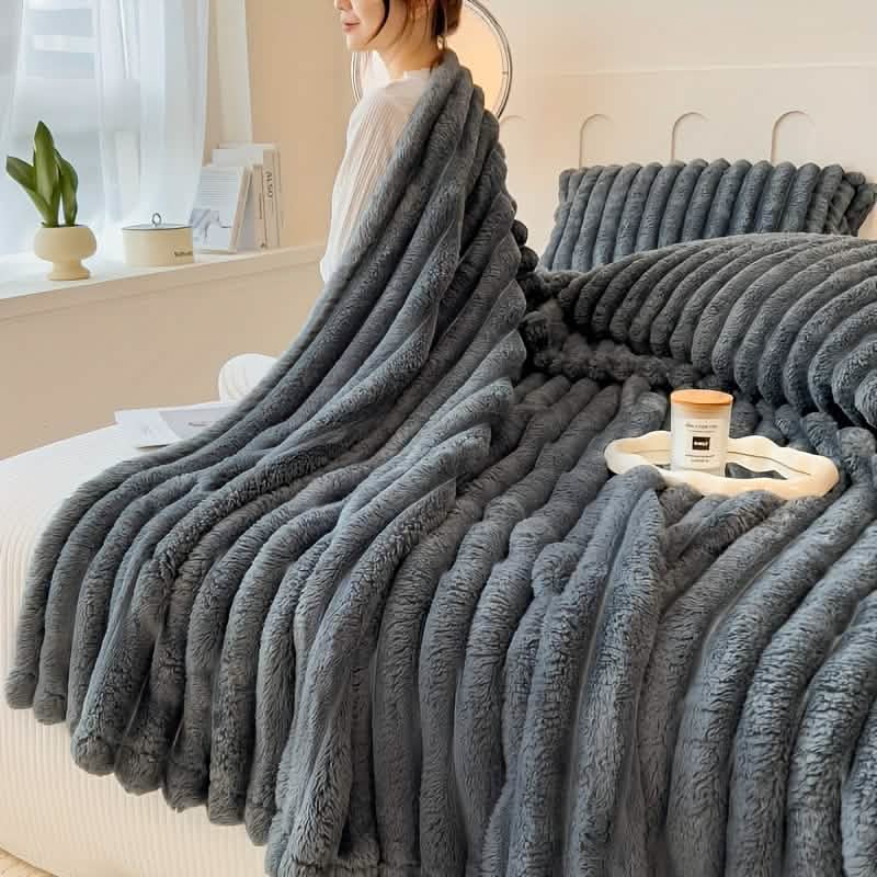 Ultra-Soft Double-Sided Fleece Blanket – Gray Striped | All-Season Comfort