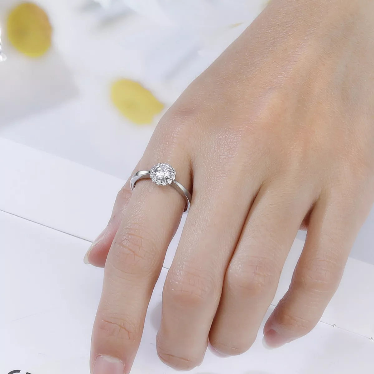1 Carat Moissanite 925 Sterling Silver Ring