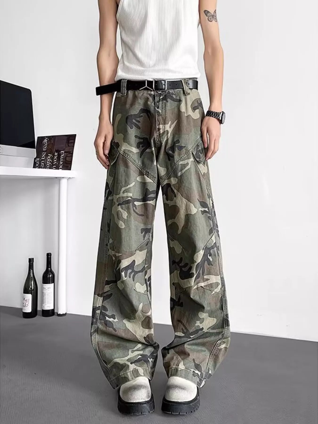 Men's Loose Fit Camouflage Cargo Pants