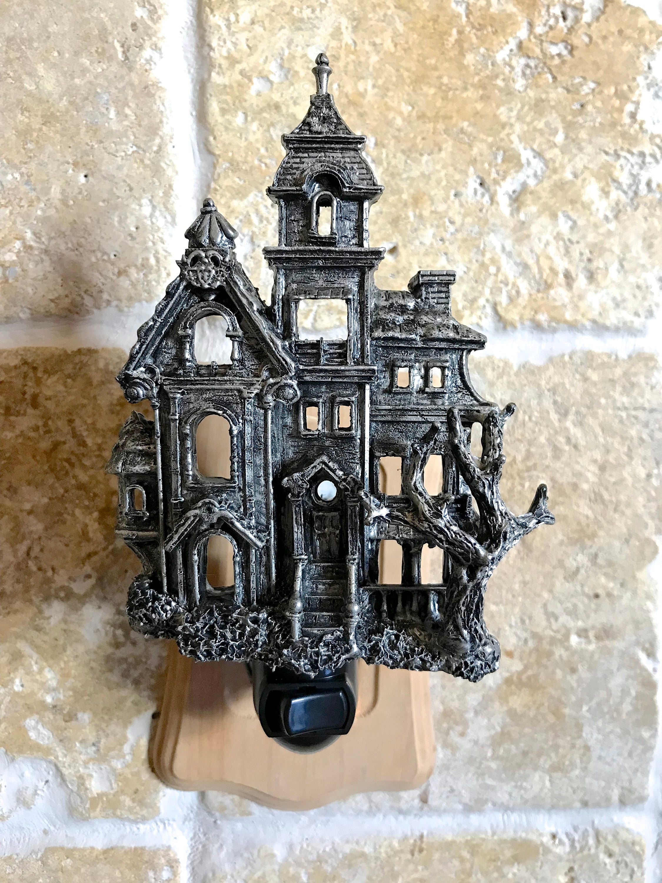 Haunted Mansion Night Light – Hand-Painted Resin Victorian Gothic Sculpture | Plug-In