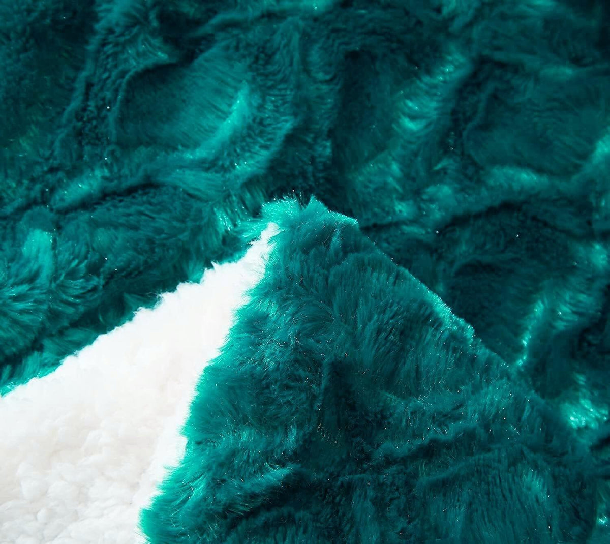Mermaid Scale Sherpa Throw Blanket