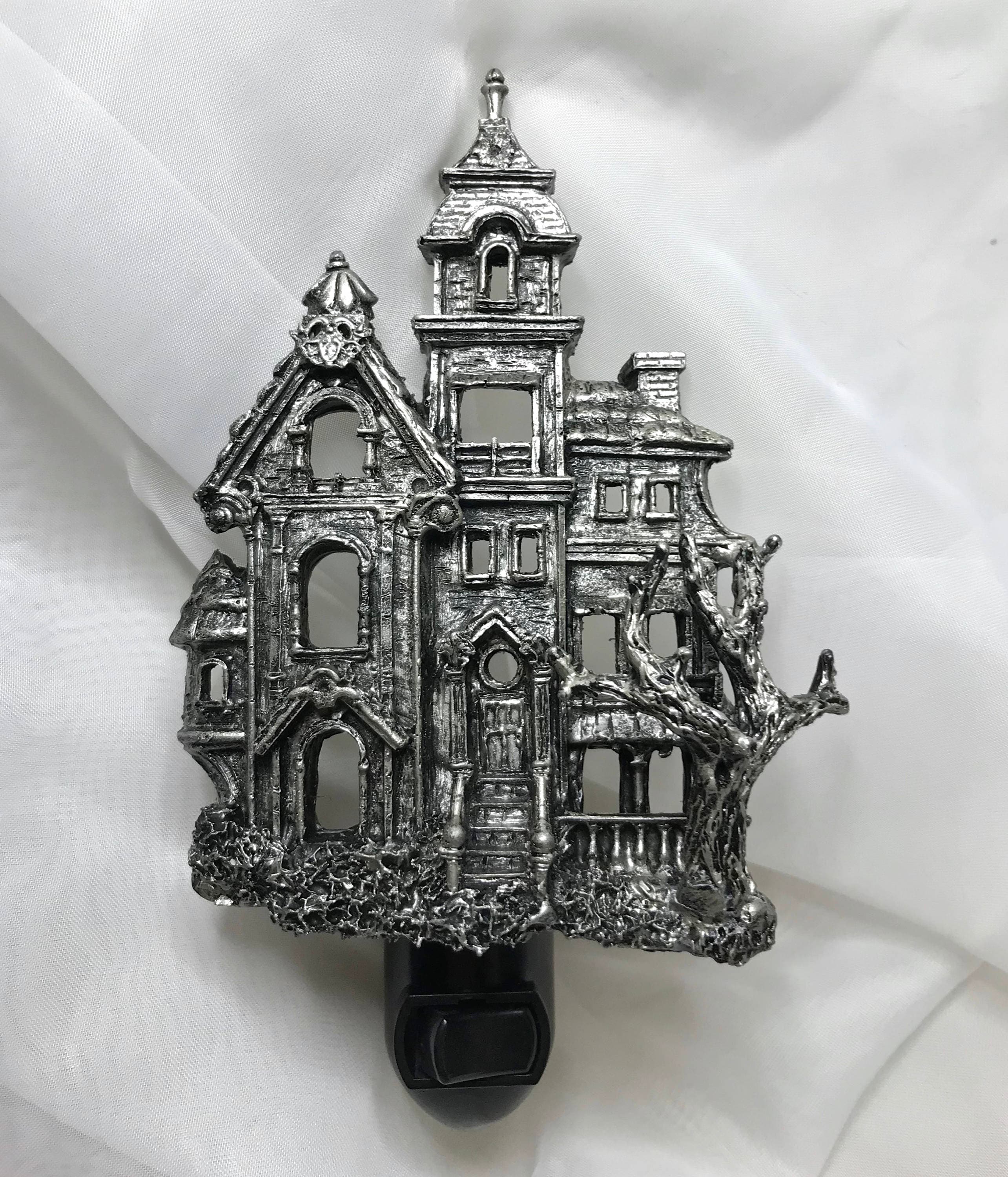 Haunted Mansion Night Light – Hand-Painted Resin Victorian Gothic Sculpture | Plug-In
