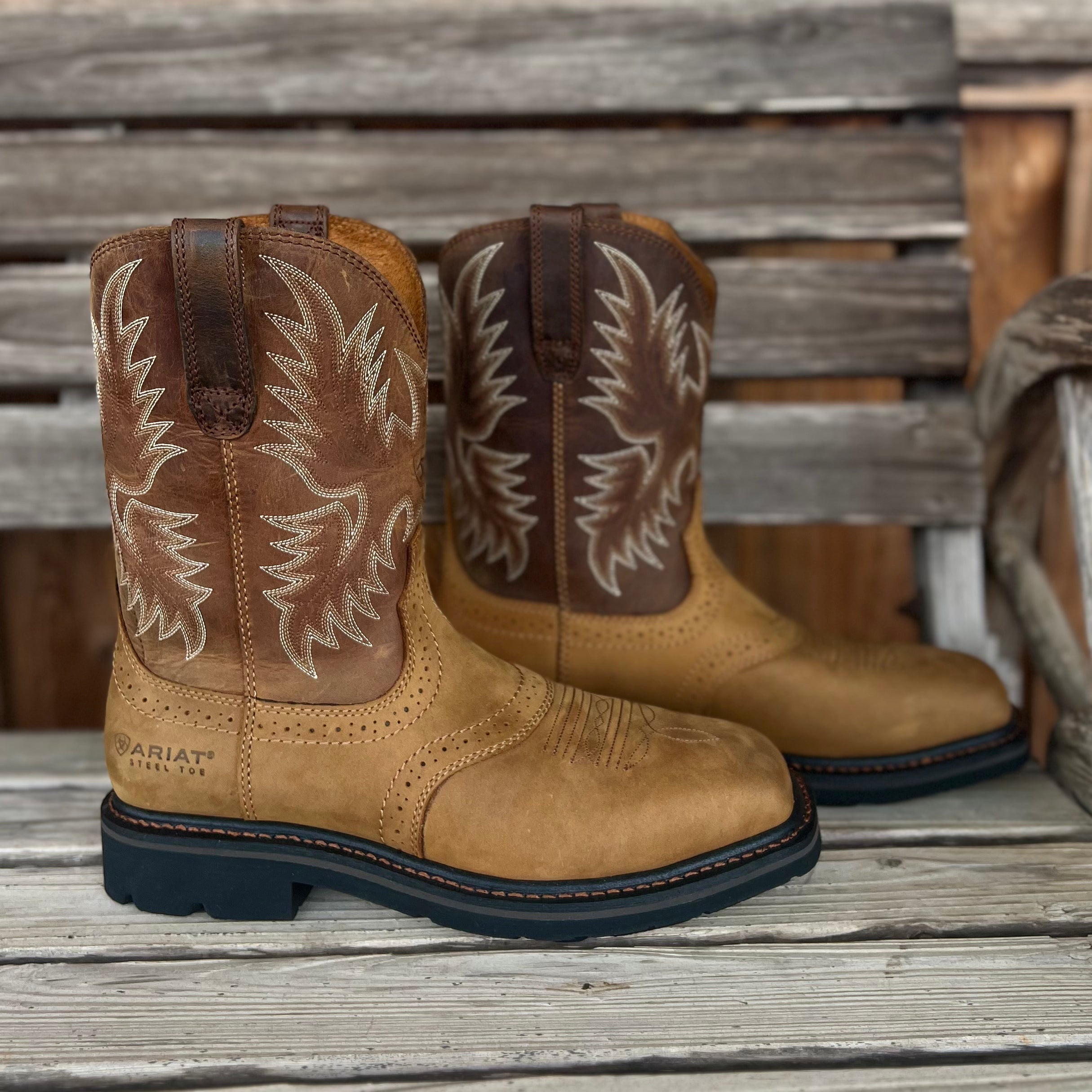 Ariat Men's Sierra Steel Toe Work Boot – Wide Square Toe, Aged Bark