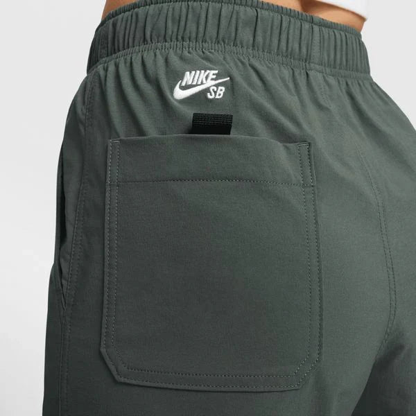 Nike SB Kearny Cargo Pants – Vintage Green