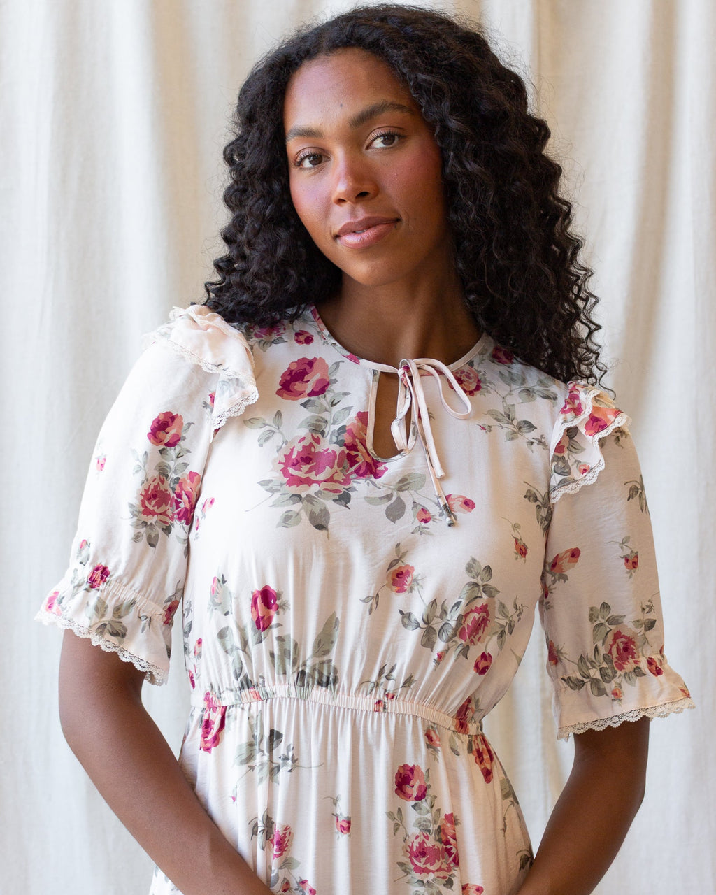 Vintage Romance Dress — Lace-Trim Tiered Midi