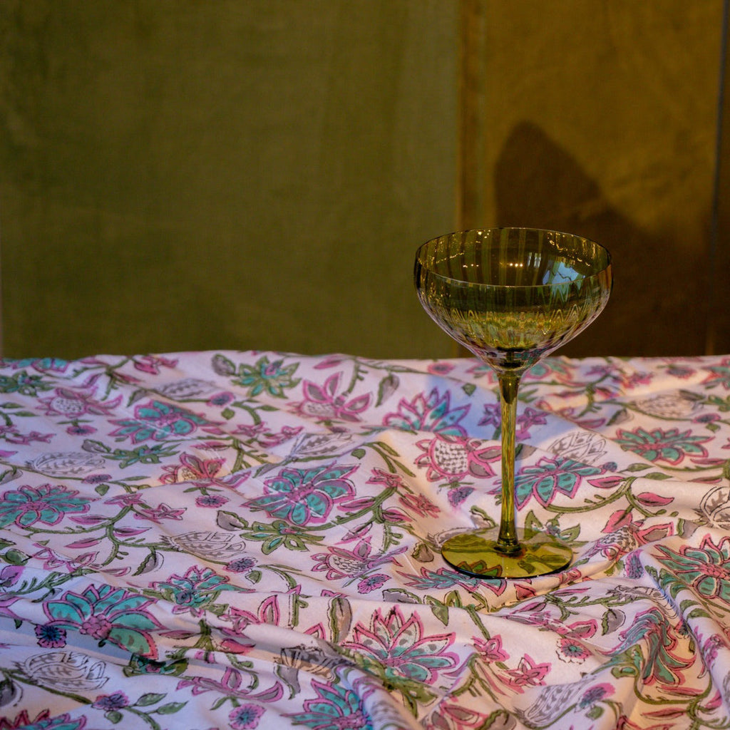 Ro'Table Pendula Petunia Organic Cotton Tablecloth