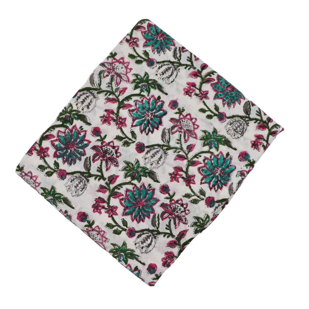 Ro'Table Pendula Petunia Organic Cotton Tablecloth