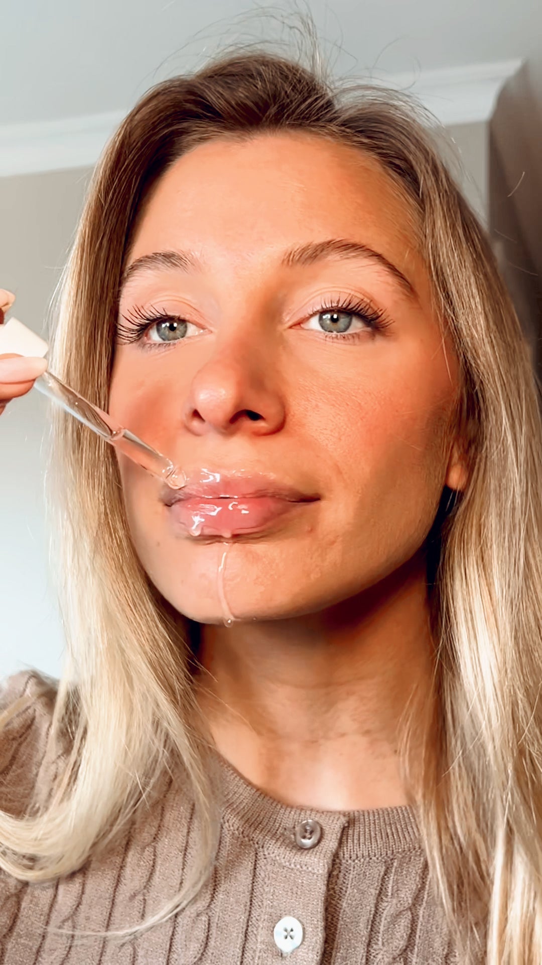 Hyaluronic Plumping Serum