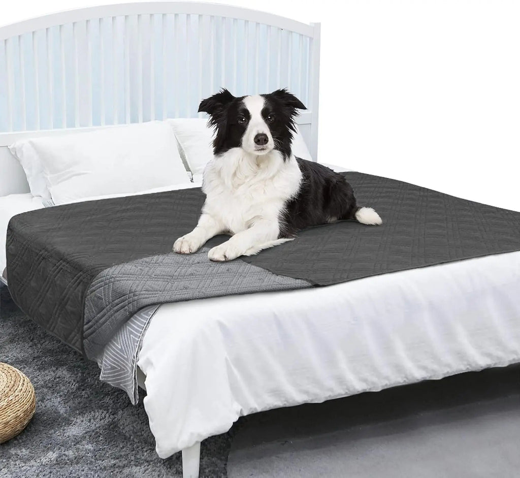 Reversible Waterproof Pet Couch Cover – Non-Slip Furniture Protector for Dogs & Cats