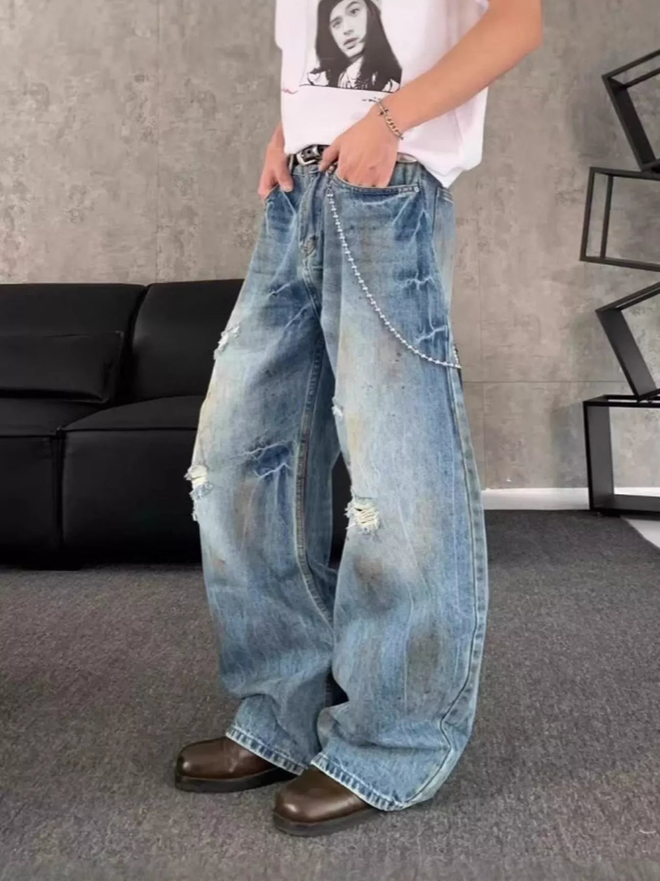 Men's Distressed Wide Leg Jeans