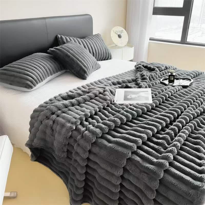 Ultra-Soft Double-Sided Fleece Blanket – Gray Striped | All-Season Comfort