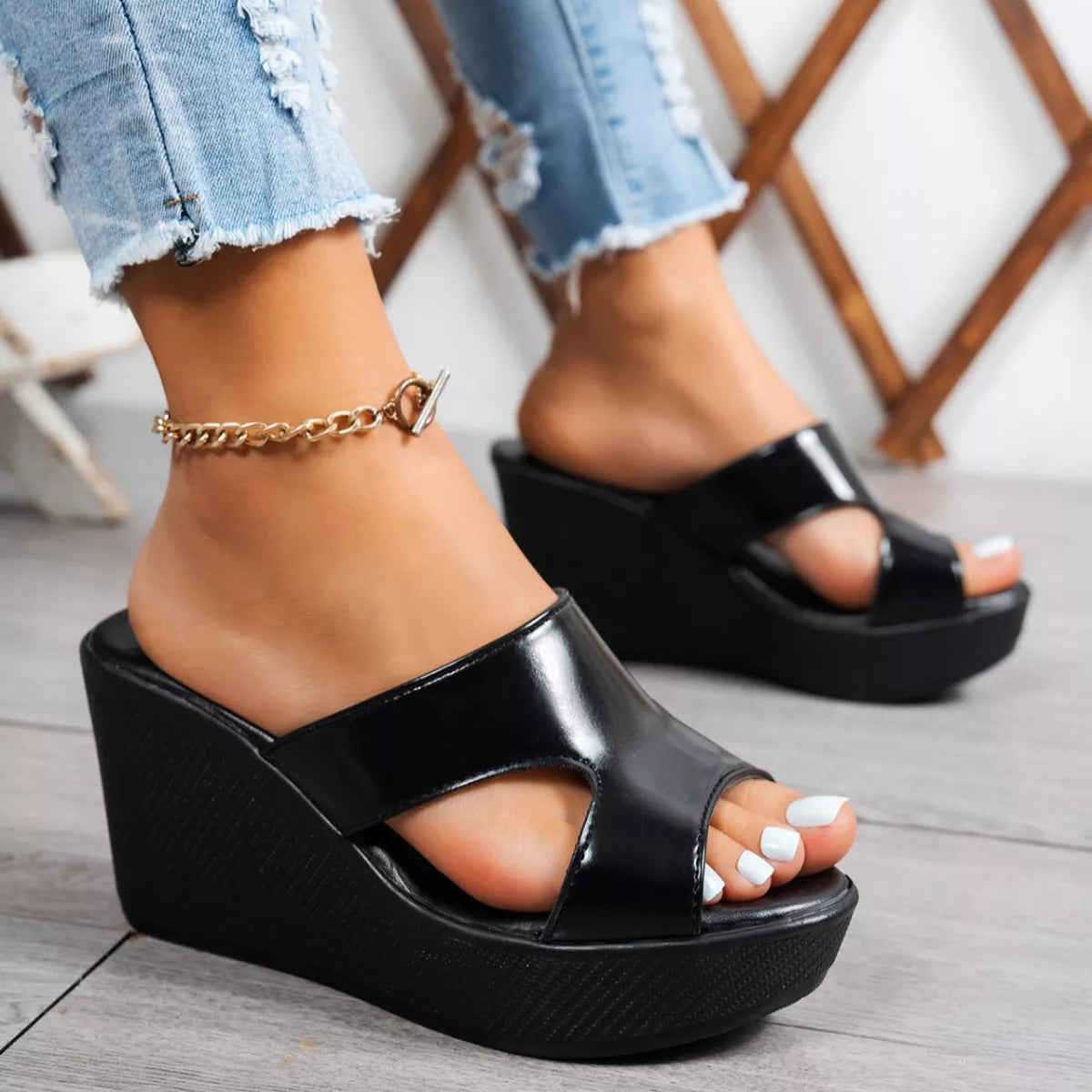 Open Toe Wedge Sandals