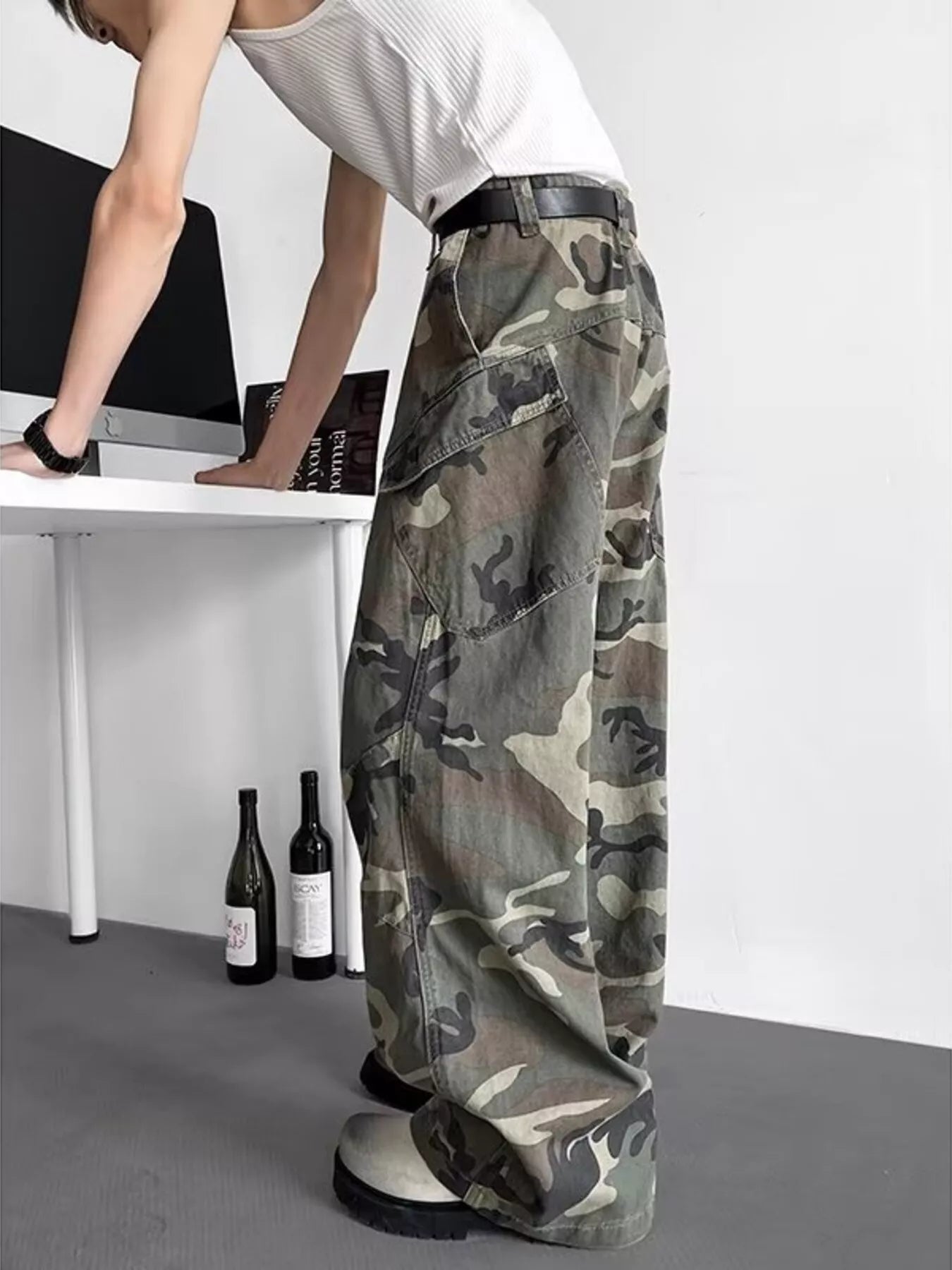 Men's Loose Fit Camouflage Cargo Pants