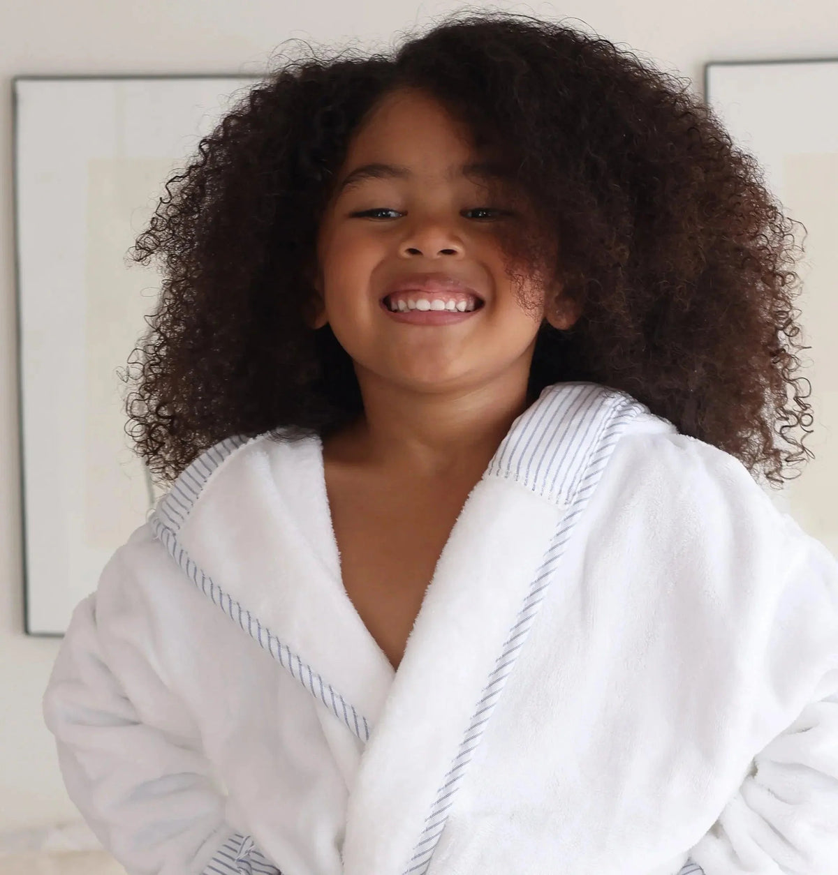 Kids Plush Robe – Ultra Soft, Safe & Cozy