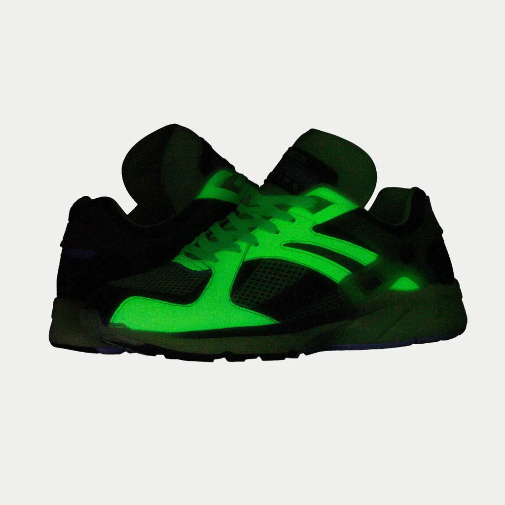 LA Gear Catapult Light-Up x Glow