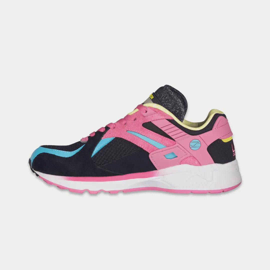 LA Gear Women's Catapult Light-Up Low-Top – Black x Pink