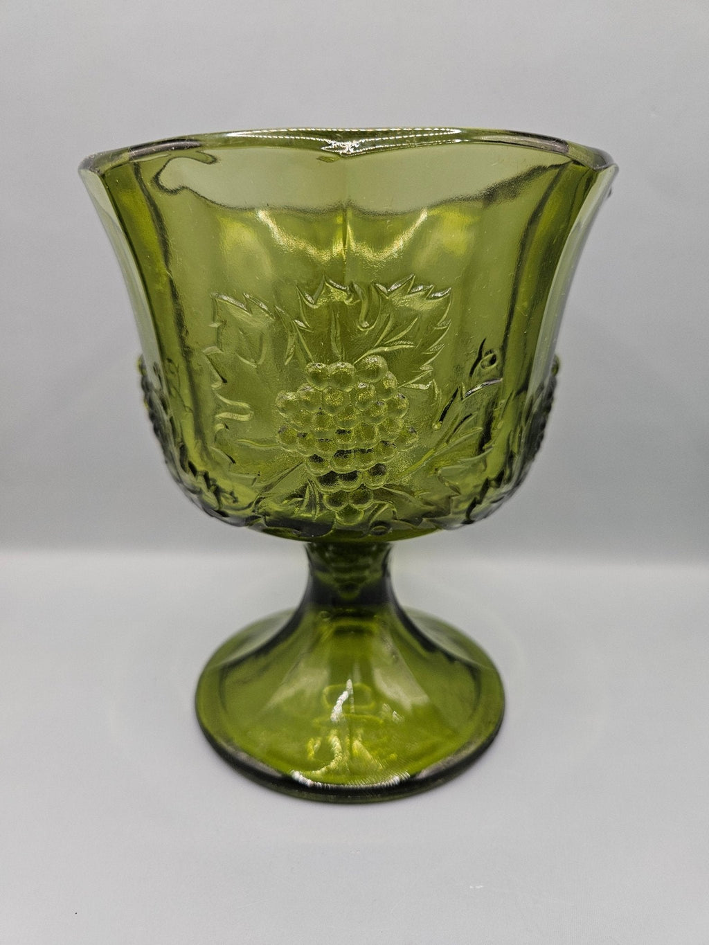 Vintage Colony Glass Harvest Green Grape Panel Footed Vase