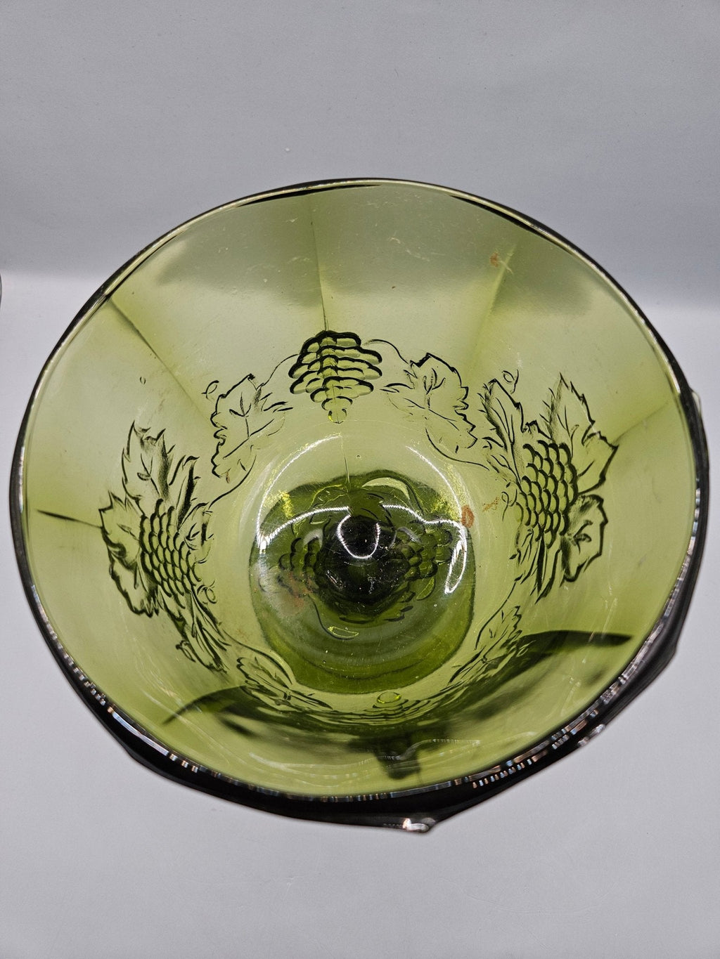 Vintage Colony Glass Harvest Green Grape Panel Footed Vase
